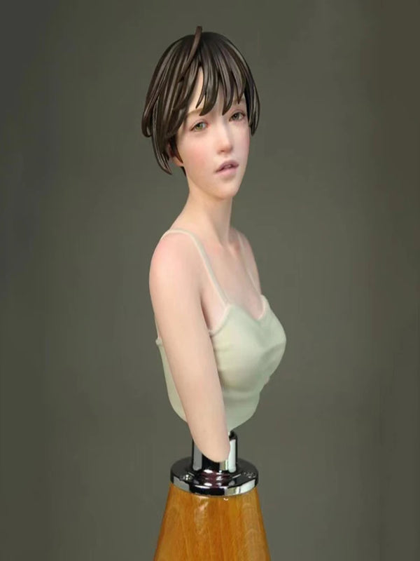 1/10 Contemporary Woman Portrait, Resin Model Bust Kit, Unassembled and Unpainted