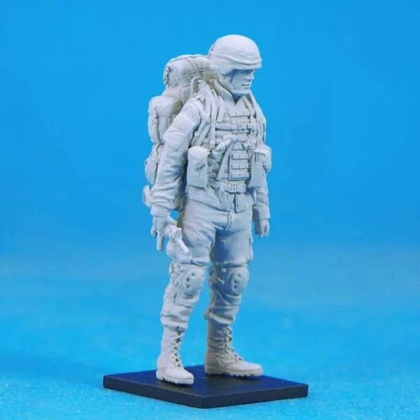 1/35 Modern US Dismounted Patrol Leader, Resin Model Figure Kit, Unassembled and Unpainted