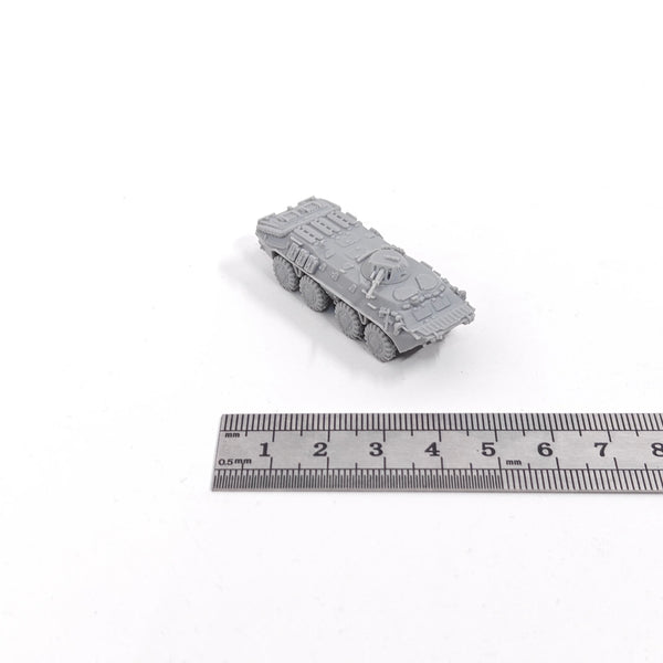 1/144 Cold War Soviet BTR-70 Armored Personnel Carrier, Resin Model Vehicle Kit, Unassembled and Unpainted