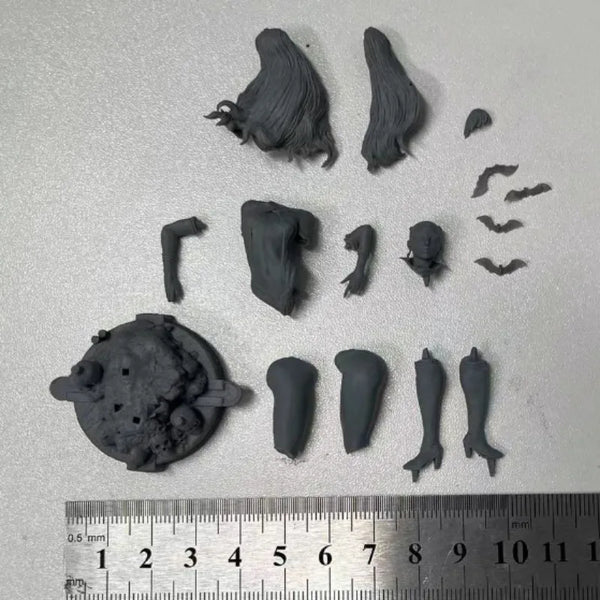 1/24 Dark Fantasy Vampire with Wings, Resin Model Figure Kit, Fantasy Theme, Unassembled and Unpainted