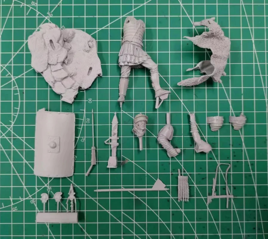 1/24 Ancient Roman Legion Soldier, Resin Model Figure Kit, Unassembled and Unpainted