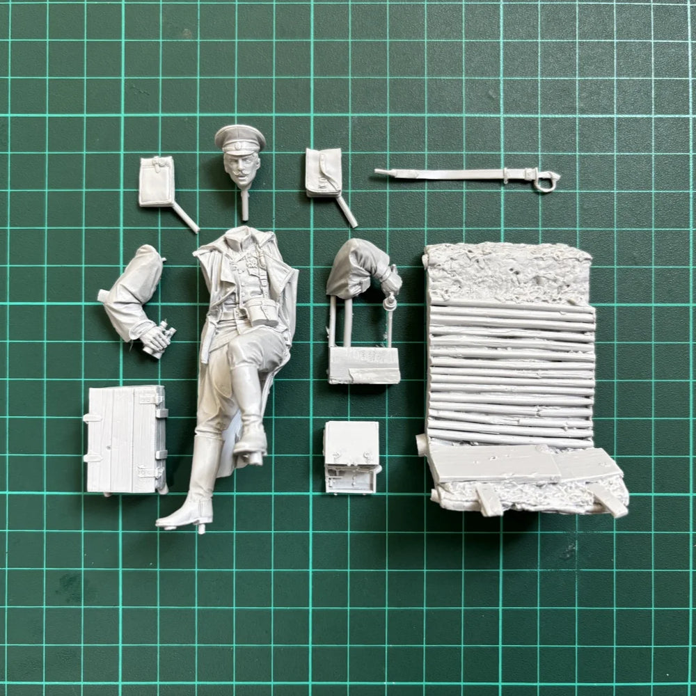 75mm Cold War Soviet Officer, Resin Model Figure Kit, Unassembled and Unpainted
