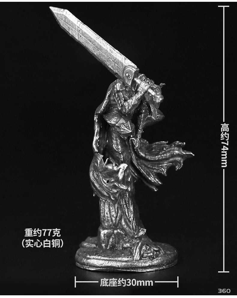Sorceress with Raised Greatsword, Resin Model Figure Kit, Fantasy Theme, Unassembled and Unpainted