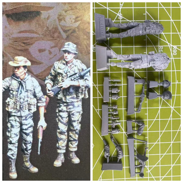 1/35 Modern Soldiers in Digital Camouflage with Rifles, 2 Figures, Resin Model Figure Kit, Unassembled and Unpainted
