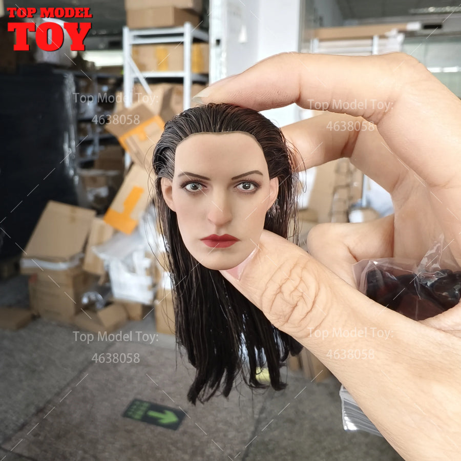 Cyberpunk Female Operative with Tactical Goggles 1/6 Resin Bust Kit - resin model view 5