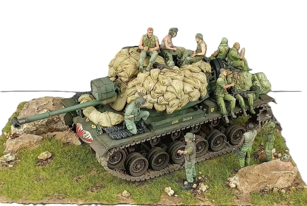 1/35 WWII German Soldiers Loading Supply Transport, 11 Figures, Resin Model Diorama Kit, Unassembled and Unpainted
