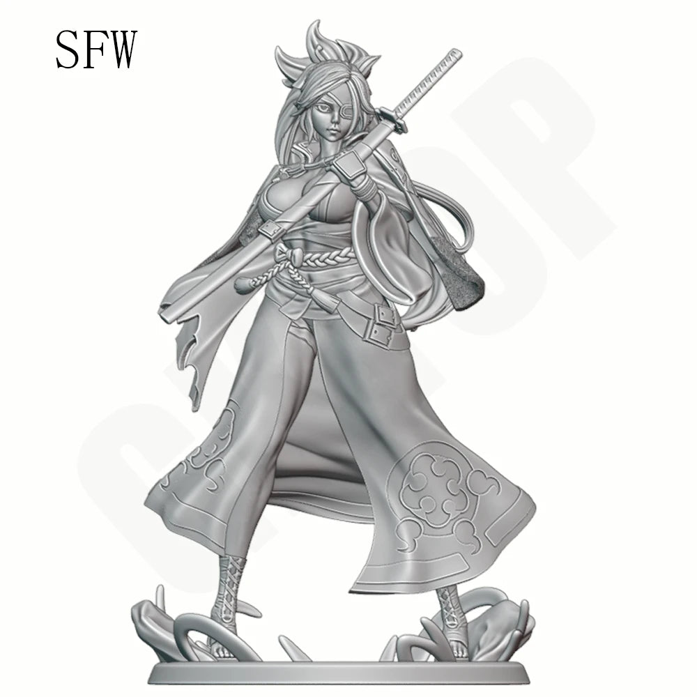 1/24 Warrior Queen with Spiked Crown, Resin Model Figure Kit, Fantasy Theme, Unassembled and Unpainted