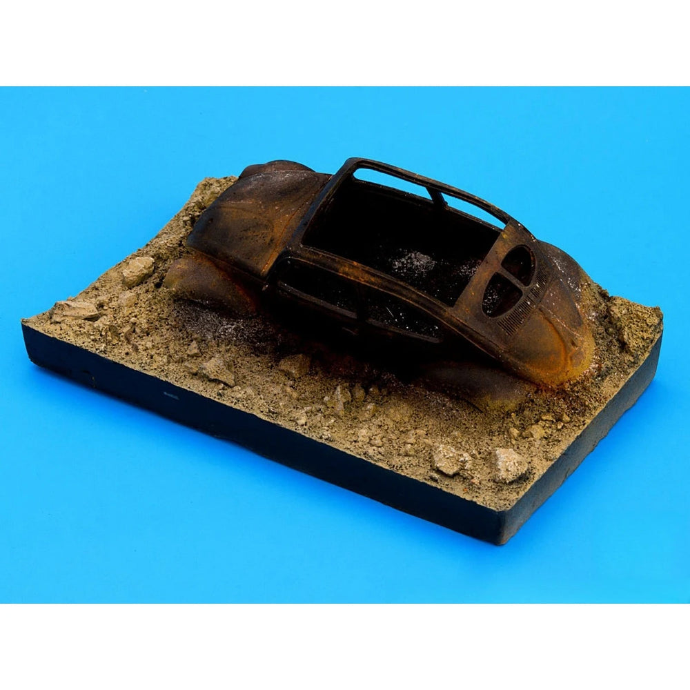 1/35 WWII German Destroyed Vehicle, Resin Model Vehicle Kit, Unassembled and Unpainted