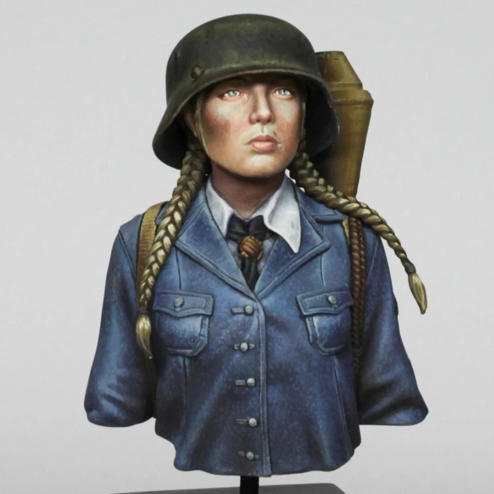 1/10 WWII German Female Soldier with Braided Hair, Resin Model Bust Kit, Unassembled and Unpainted