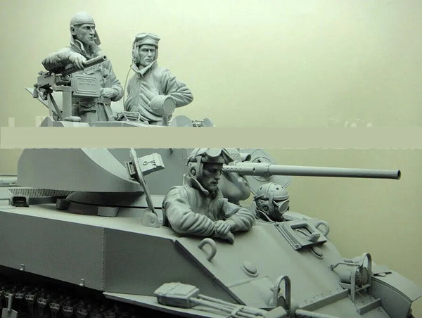 1/16 WWII German Panzer Crew Officers and Gunners, 4 Figures, Resin Model Figure Kit, Unassembled and Unpainted
