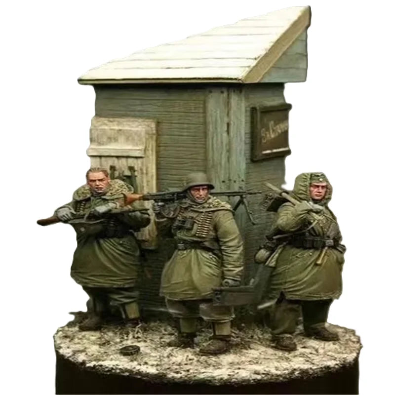 1/35 WWII Soviet Infantry Winter Dugout, 3 Figures, Resin Model Figure Kit, Unassembled and Unpainted