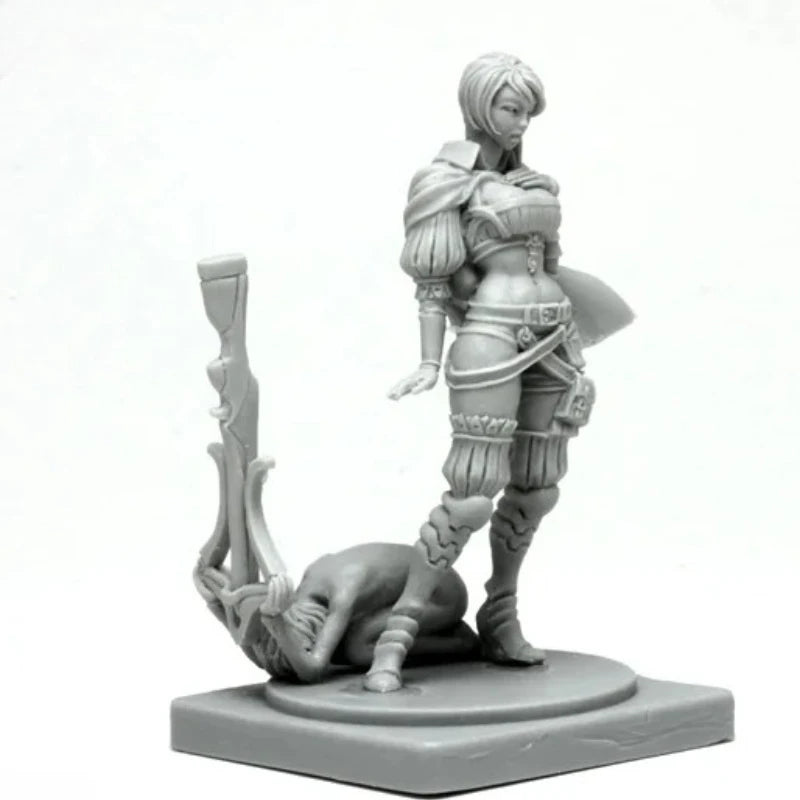 30mm Fantasy Pin-up Warrior Hunter, 2 Figures, Resin Model Figure Kit, Unassembled and Unpainted