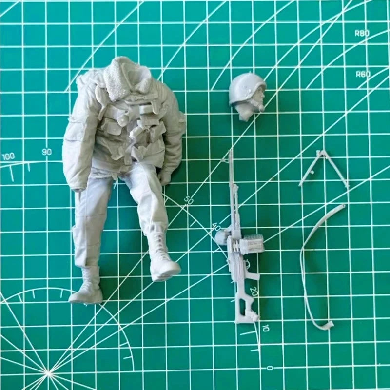 1/16 Modern Russian Interior Troops with Tactical Body Armor, 11 Figures, Resin Model Figure Kit, Unassembled and Unpainted