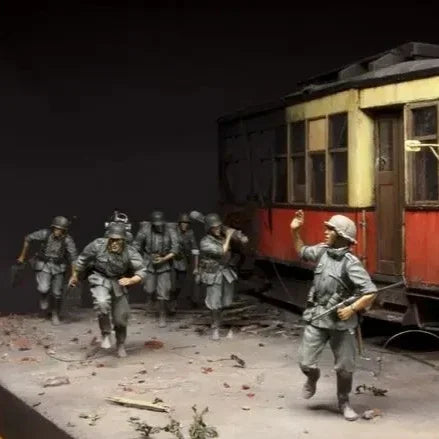1/35 WWI Street Combat Soldiers, 6 Figures, Resin Model Diorama Kit, Unassembled and Unpainted