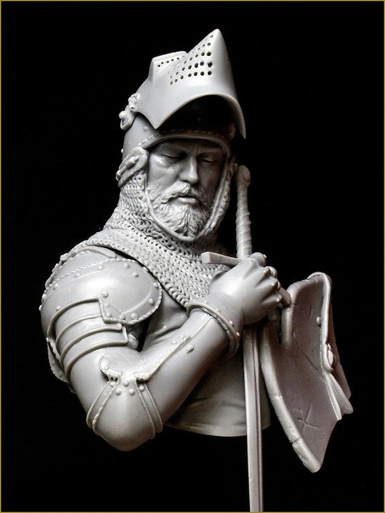 1/10 Medieval Knight in Armor, Resin Model Bust Kit, Unassembled and Unpainted