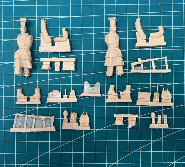 1/35 WWII German Infantry in Field Greatcoats, 2 Figures, Resin Model Figure Kit, Unassembled and Unpainted