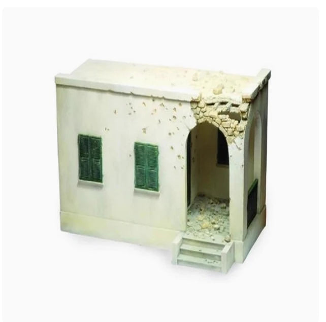 1/35 WWII War-Damaged House, Resin Model Terrain Kit, Unpainted