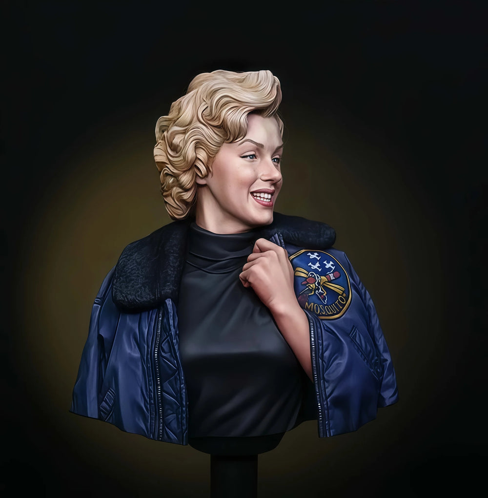 1/10 Modern Marilyn Monroe with Military Jacket, Resin Model Bust Kit, Unassembled and Unpainted