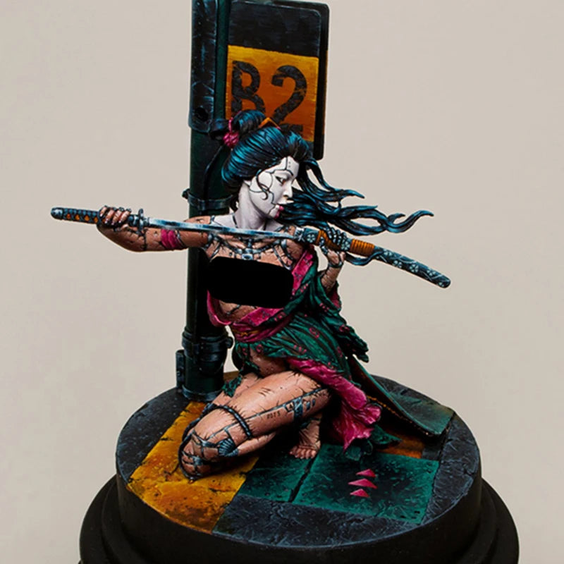 1/32 Sorceress with Staff in Attack Pose, Resin Model Figure Kit, Fantasy Theme, Unassembled and Unpainted