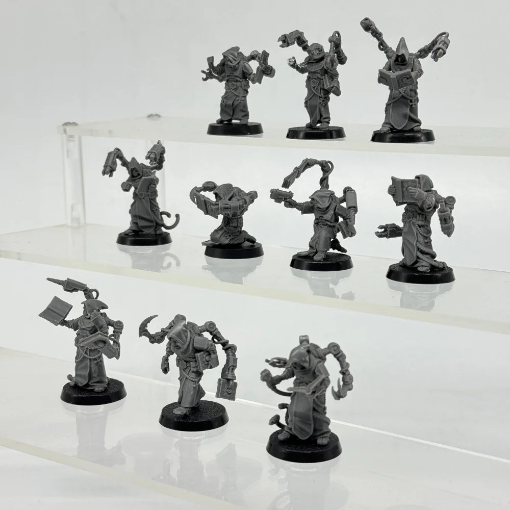 Scavenger Monks, 10 Figures, Resin Model Figure Kit, Fantasy Theme, Unassembled and Unpainted