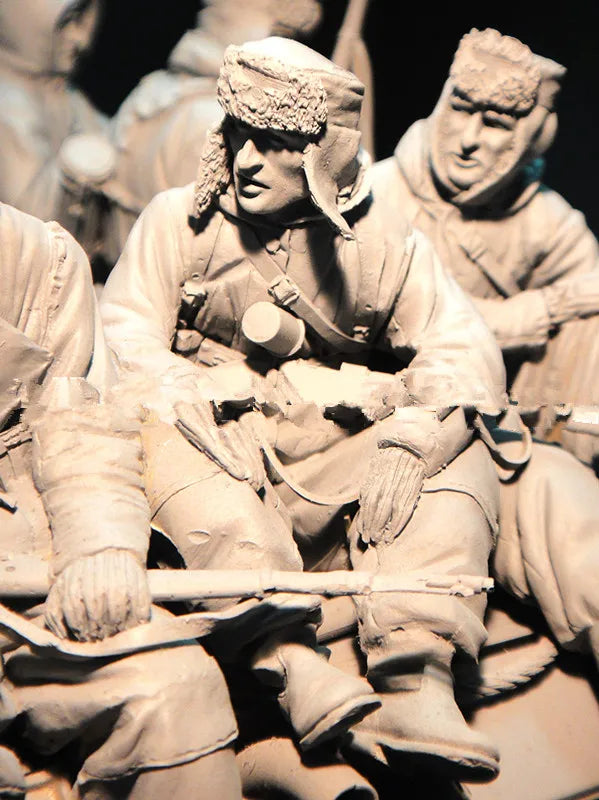 1/16 WWII Military Soldiers, 2 Figures, Resin Model Figure Kit, Unassembled and Unpainted