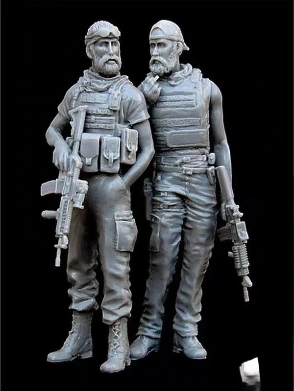 1/35 Modern Infantry Standing Ready with Rifles, 2 Figures, Resin Model Figure Kit, Unassembled and Unpainted