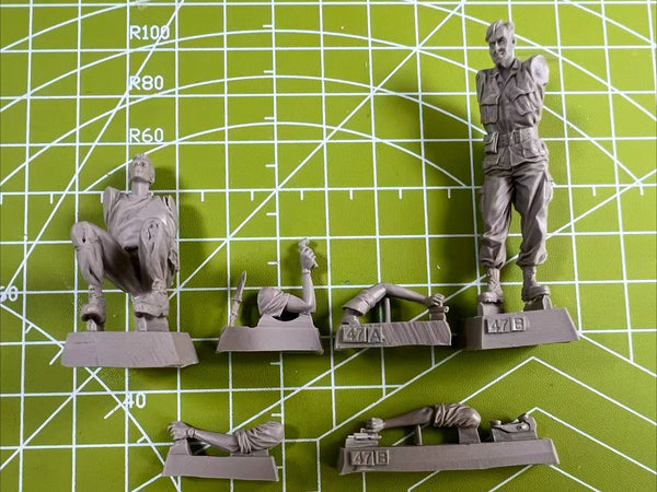 1/35 Vietnam War Tunnel Rats, 2 Figures, Resin Model Diorama Kit, Unassembled and Unpainted