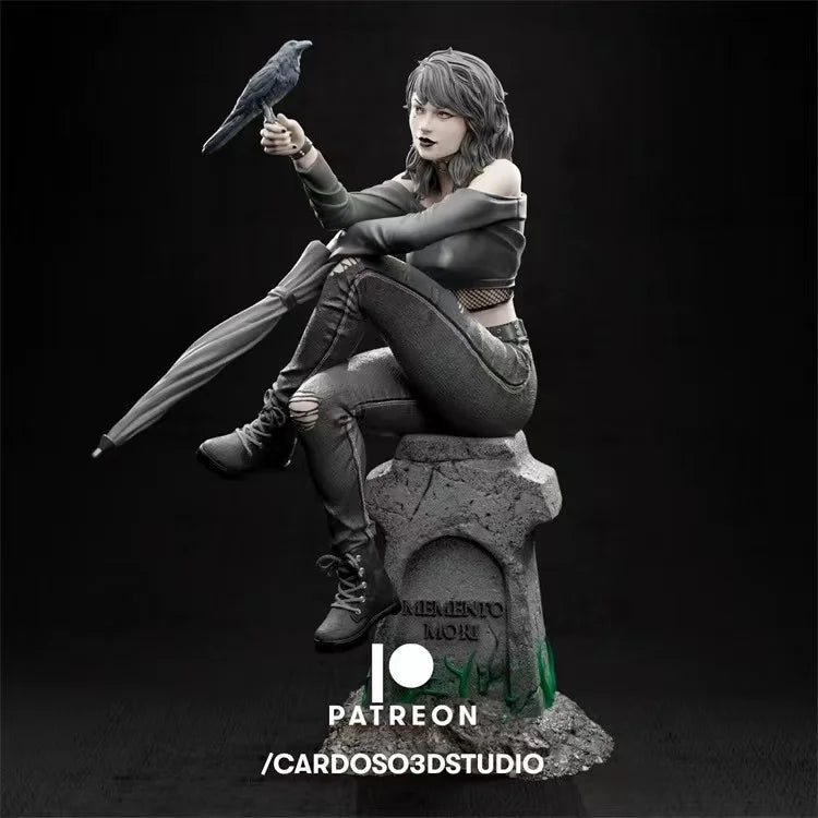 1/24 Dark Fantasy Female Warrior with Raven, Resin Model Figure Kit, Fantasy Theme, Unassembled and Unpainted