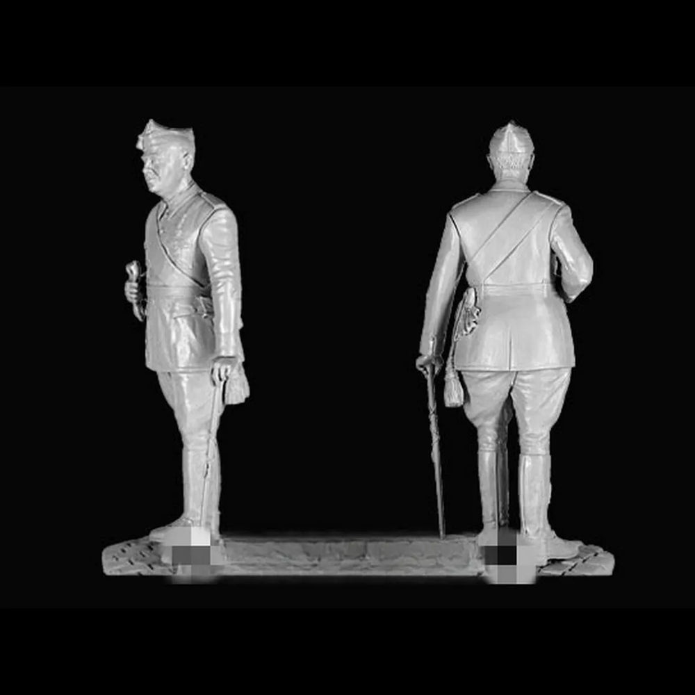 120mm WWI Spanish Officer, Resin Model Figure Kit, Unassembled and Unpainted