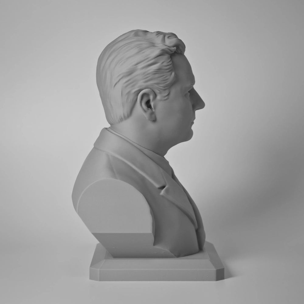 110mm Modern Civilian, Resin Model Bust Kit, Unassembled and Unpainted