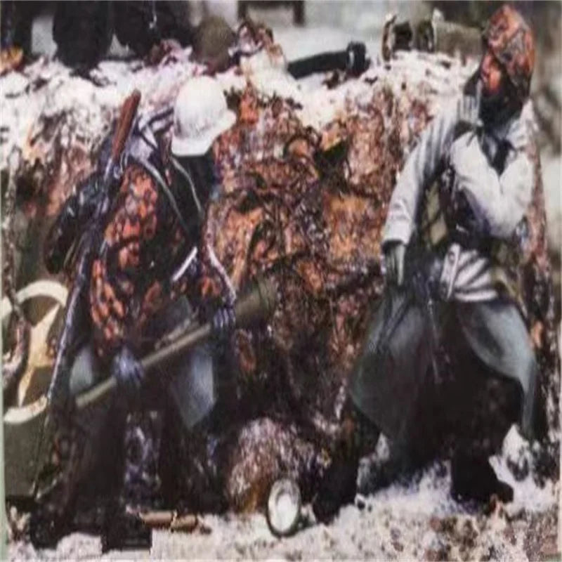 1/35 WWII German Mounted Cavalry, 2 Figures, Resin Model Figure Kit, Unassembled and Unpainted