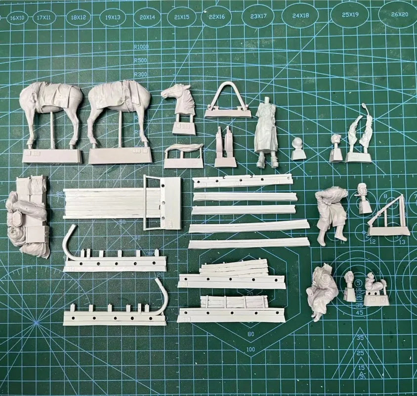 1/35 WWII Russian Sledge and Soldiers, 5 Figures, Resin Model Diorama Kit, Unassembled and Unpainted