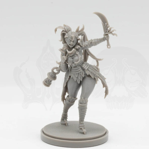 30mm Demon Sorceress with Twin Curved Scythes, Resin Model Figure Kit, Fantasy Theme, Unassembled and Unpainted
