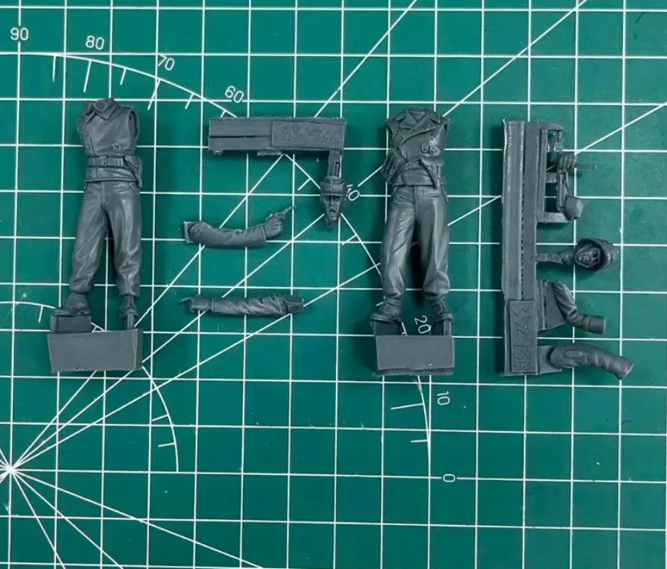 WWII Tank Crew — 1/35 Resin Figure Set