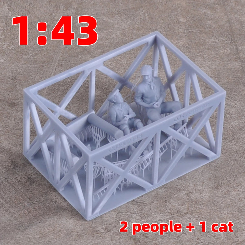 1/35 Civilian Dock Scene, 4 Figures, Resin Model Figure Kit, Historical Theme, Unassembled and Unpainted