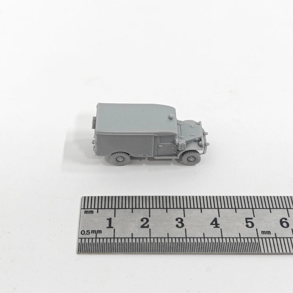 1/144 WWII US M-43 Ambulance, Resin Model Vehicle Kit, Unassembled and Unpainted