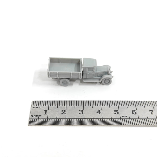 1/144 WWII Soviet ZiS-5 Truck, Resin Model Vehicle Kit, Unassembled and Unpainted