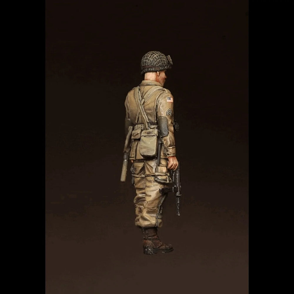 1/35 WWII US Army Paratrooper, Resin Model Figure Kit, Unassembled and Unpainted