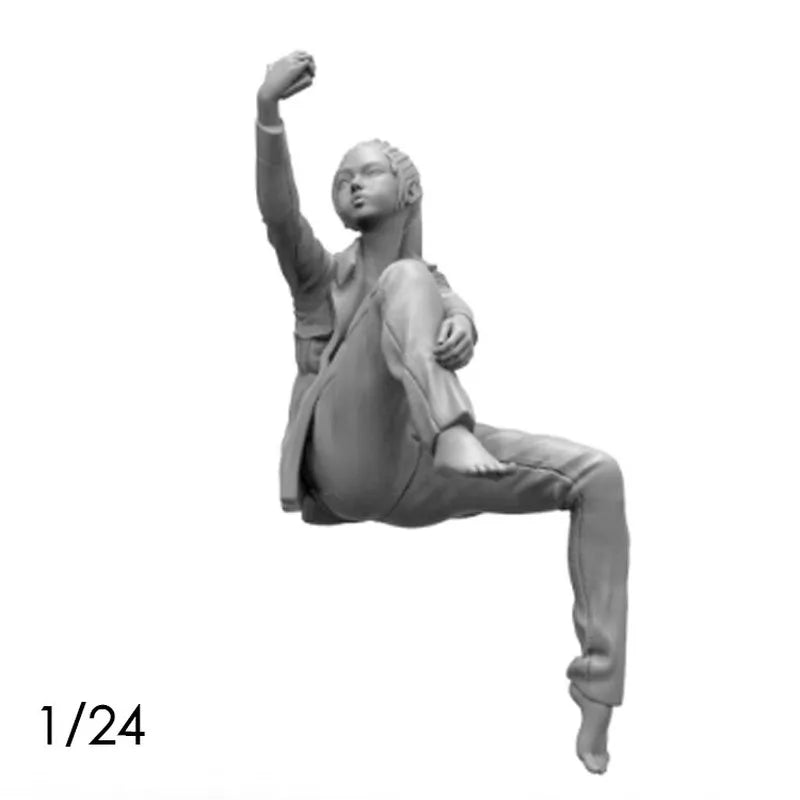 1/24 Contemporary Female in Athletic Poses, Resin Model Figure Kit, Unassembled and Unpainted