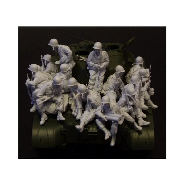 1/35 WWII German Combat Assault, 15 Figures, Resin Model Figure Kit, Unassembled and Unpainted
