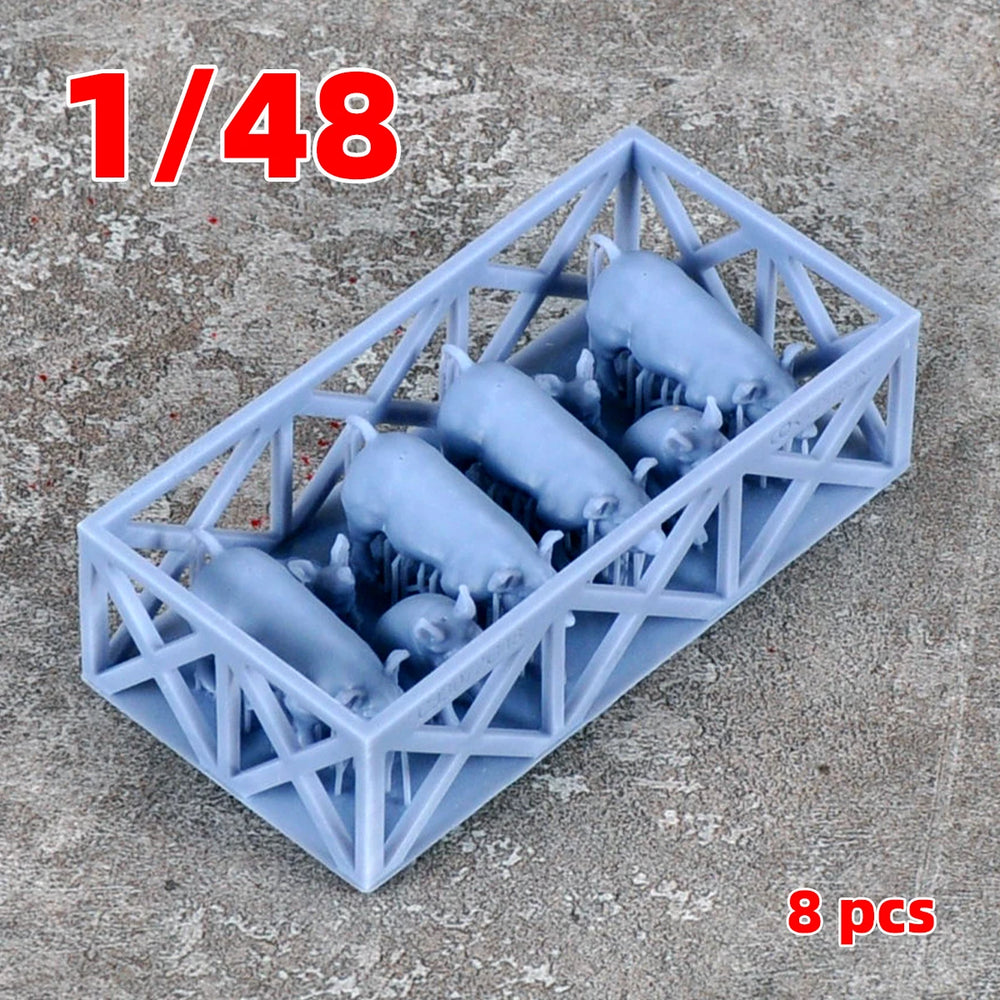 1/35 Pig Figurines, 5 Figures, Resin Model Creature Kit, Wildlife Theme, Unassembled and Unpainted