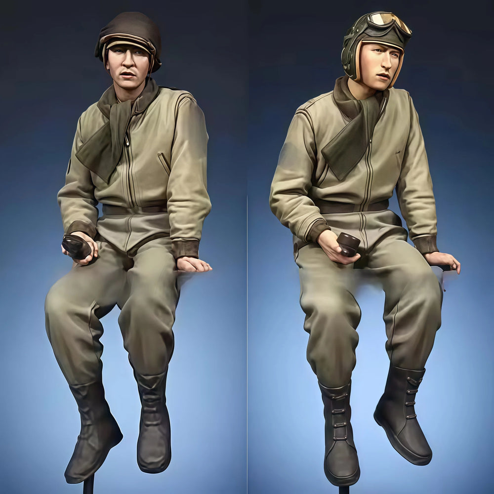 1/35 WWII US Armor Crew with Tanker Goggles, 2 Figures, Resin Model Figure Kit, Unassembled and Unpainted