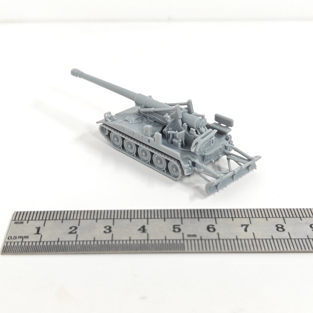 1/144 Cold War NATO M110 203mm Self-Propelled Gun, Resin Model Vehicle Kit, Unassembled and Unpainted
