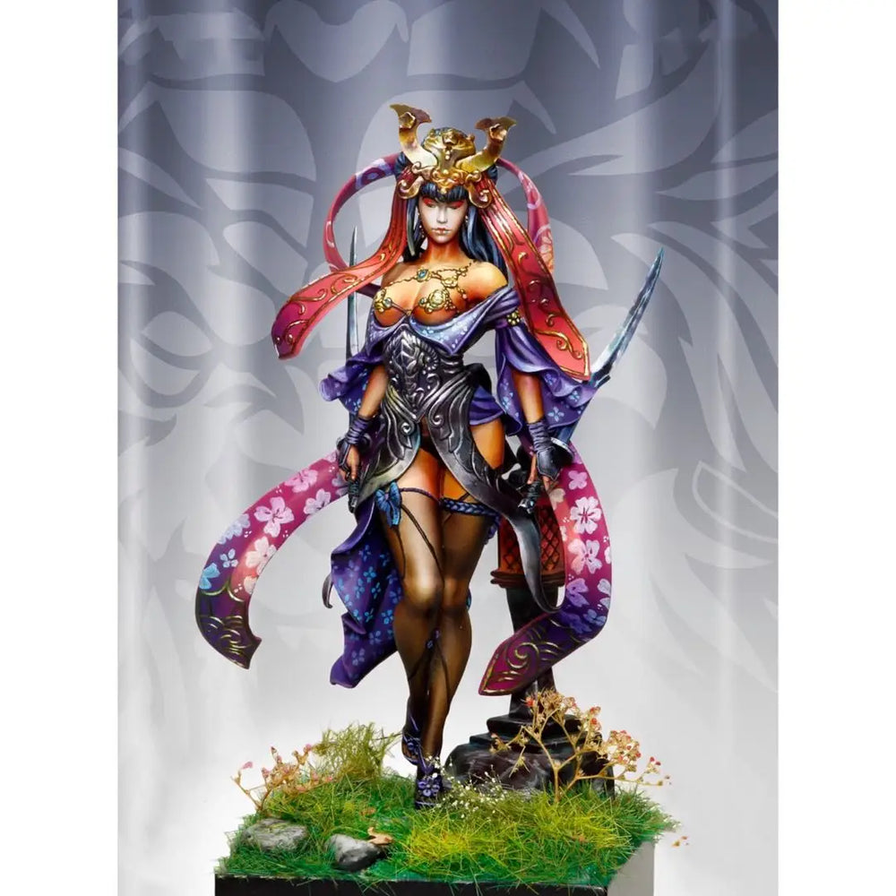1/24 Demon Sorceress with Curved Blades, Resin Model Figure Kit, Fantasy Theme, Unassembled and Unpainted