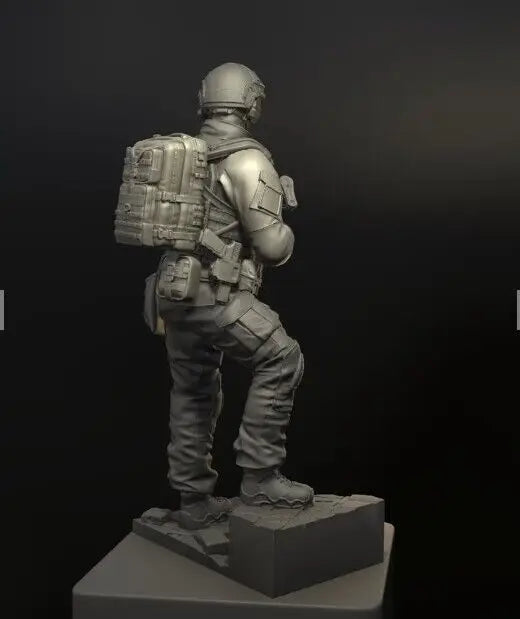 1/24 Modern Combat Operator with Night Vision Goggles, Resin Model Figure Kit, Unassembled and Unpainted