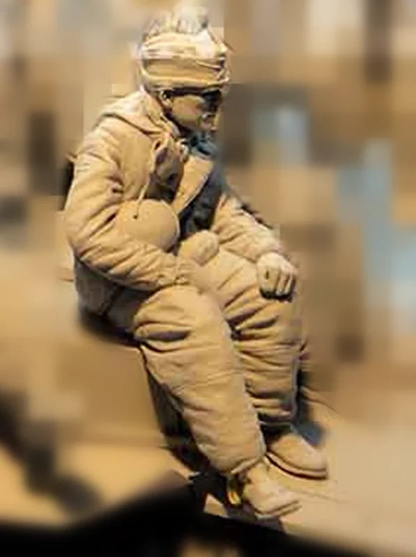 1/16 WWI British Infantry Crouching with Rifle, Resin Model Figure Kit, Unassembled and Unpainted