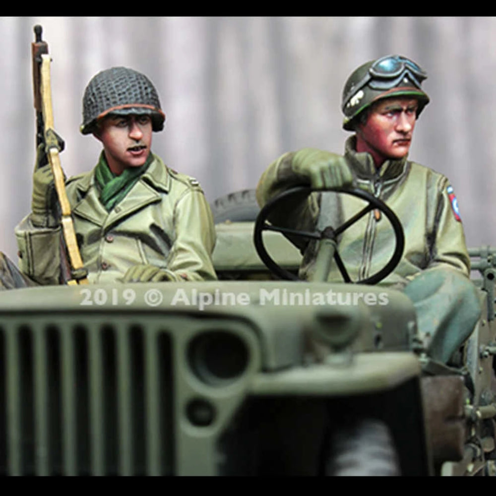 1/35 WWII American Jeep Crew, 4 Figures, Resin Model Figure Kit, Unassembled and Unpainted