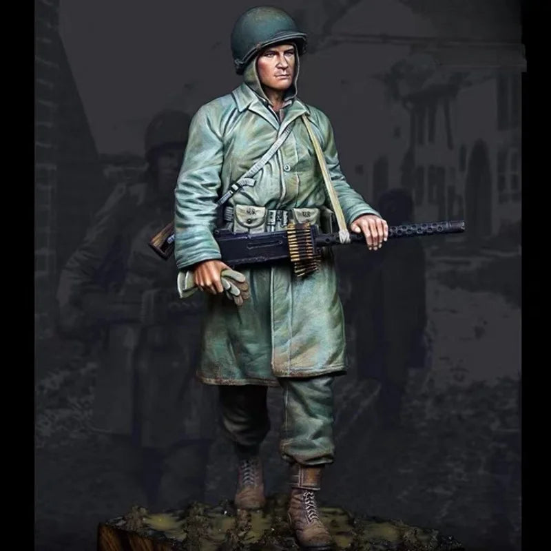 1/16 WWI German Infantryman in Greatcoat with Rifle, Resin Model Figure Kit, Unassembled and Unpainted