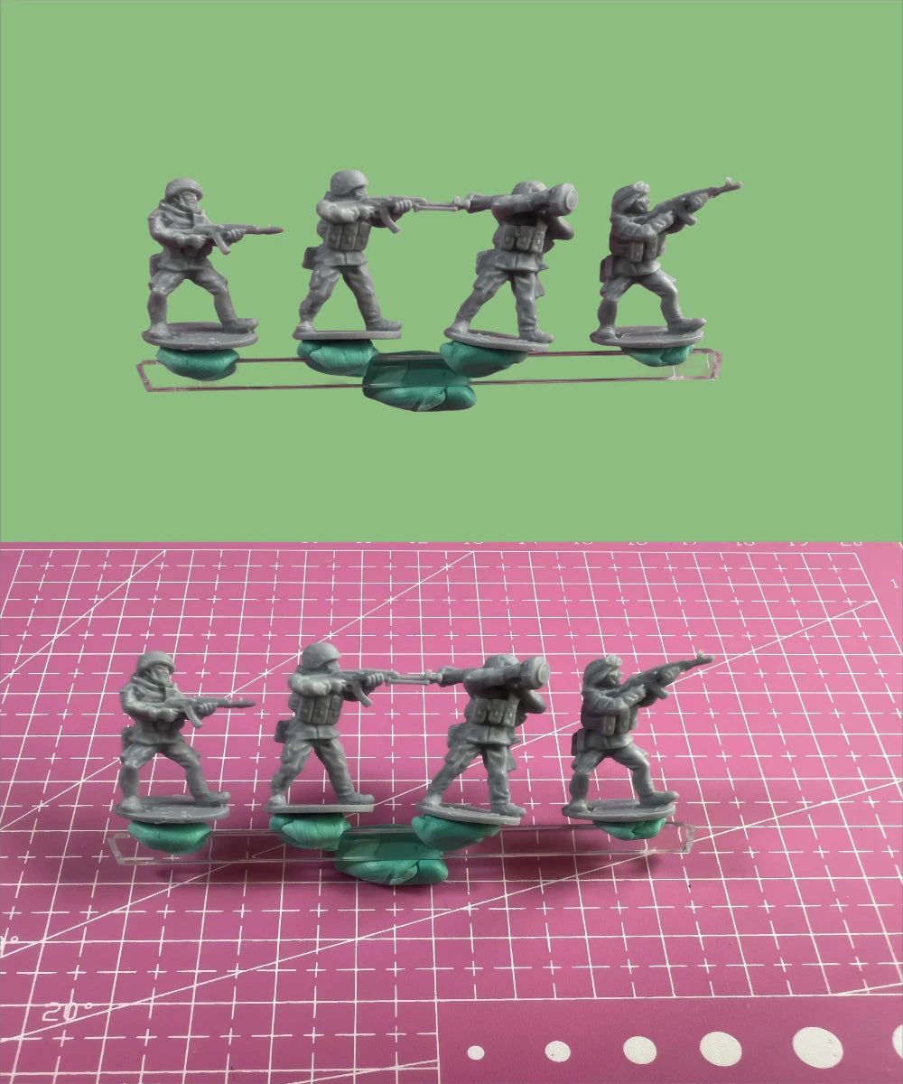 1/72 Modern Soldiers in Combat Poses, 4 Figures, Resin Model Figure Kit, Unassembled and Unpainted