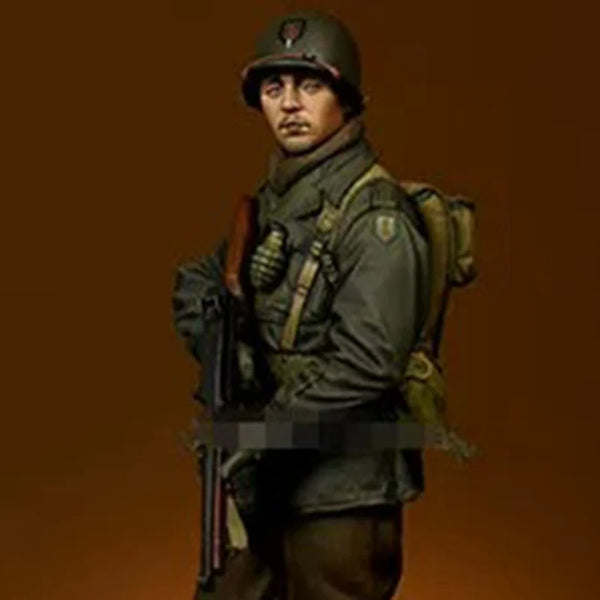 1/16 WWII German Infantryman Standing at Attention, Resin Model Figure Kit, Unassembled and Unpainted